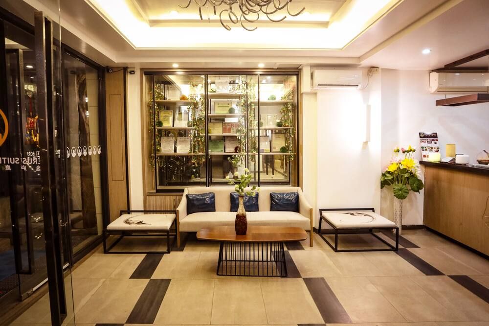 Erus Suites Hotel Boracay