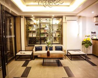 Erus Suites Hotel Boracay - Boracay - Lobby