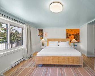 Ambler Hotel - Saratoga Springs