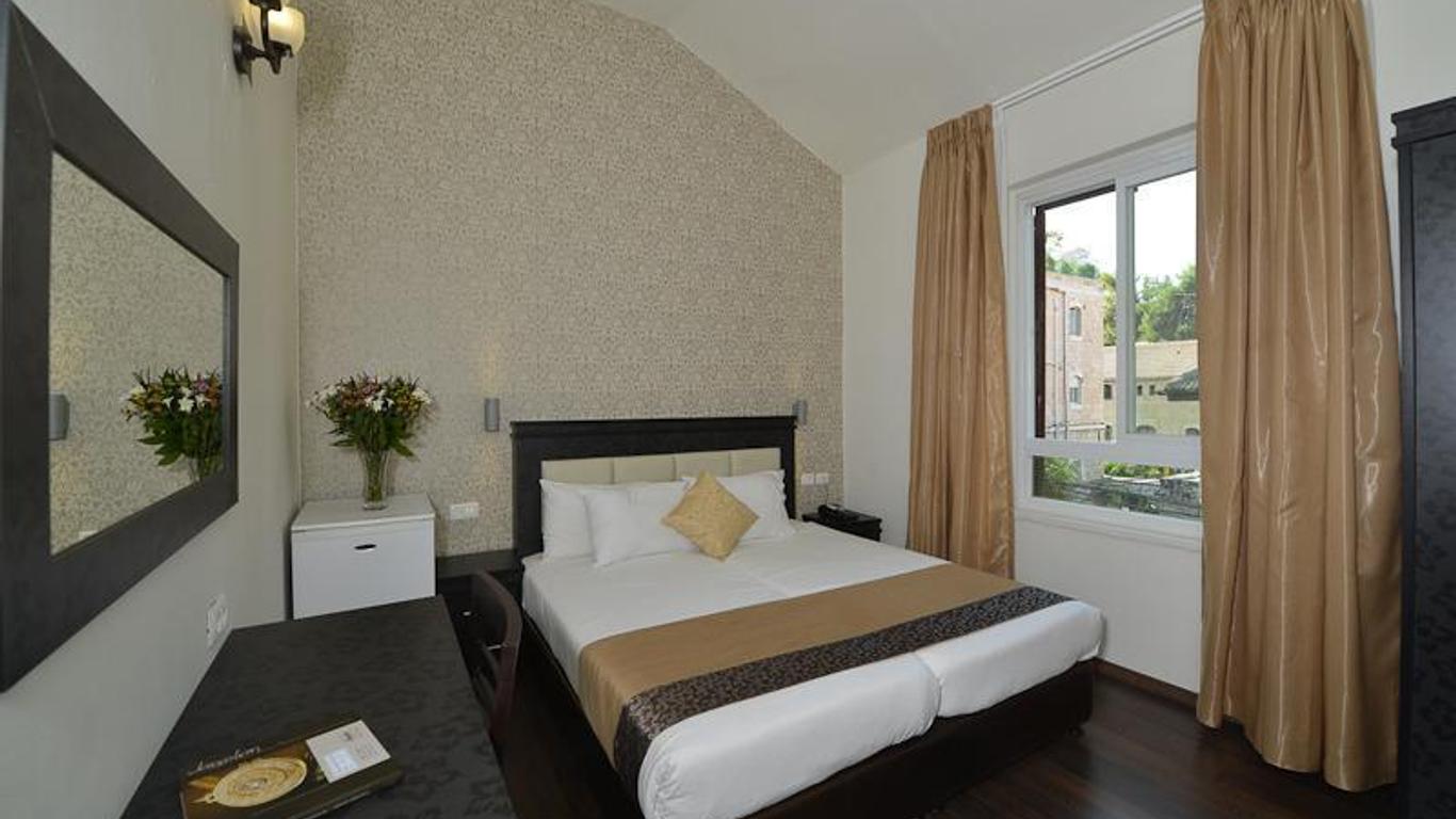 מלון המושבה