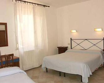 Albergo Cannon d'Oro - סיינה - חדר שינה