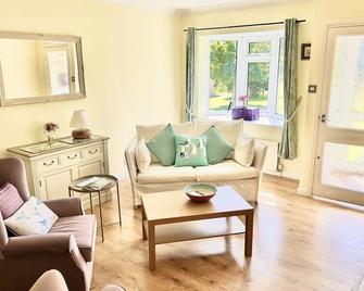 Daisy Cottage by NewFo rest - Lymington - Sala de estar