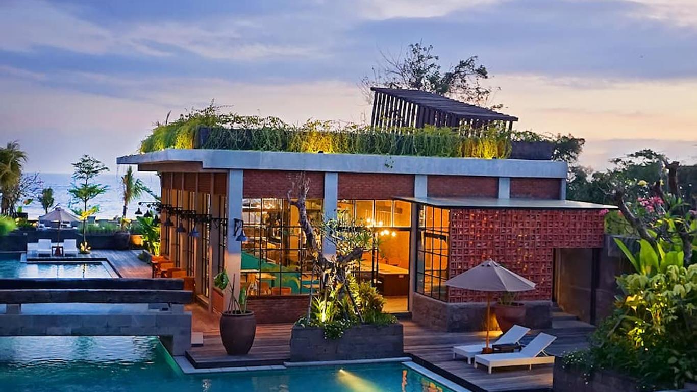 Swarga Suites Bali Berawa, Marclan Collection