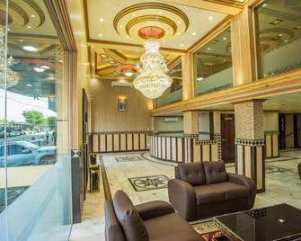Euro Hotel and Apartments - Dar Es Salaam - Salónek