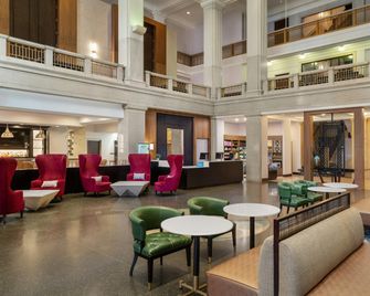 Hilton Garden Inn Indianapolis Downtown - אינדיאנאפוליס - לובי