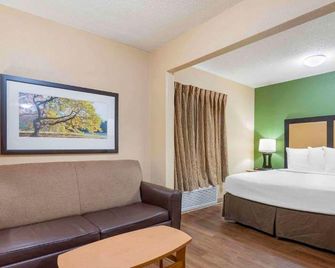 Studio 6 Extended stay - St Louis, MO - Westport-Craig Road - San Luis - Habitación