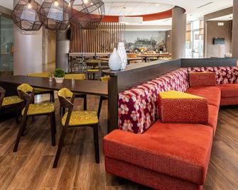SpringHill Suites by Marriott Houston Baytown - Baytown - Лоббі