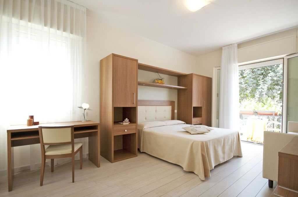 أوتيل أوريا