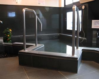 Fuchu Urban Hotel - Fuchu - Pool