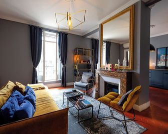 Casa Roma Montpellier Bed&Breakfast - Montpellier - Soggiorno