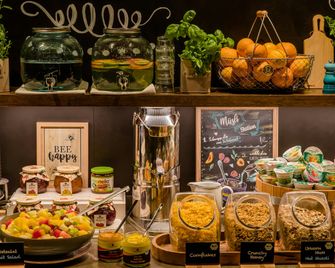 모텔 원 본-하우프트반호프 - 본 - 뷔페