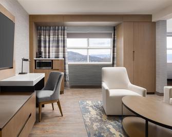 Doubletree By Hilton West Kelowna - Westbank - Bedroom