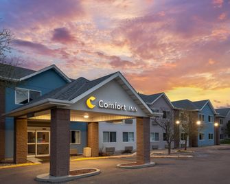 Comfort Inn Fergus Falls - Fergus Falls - Budova