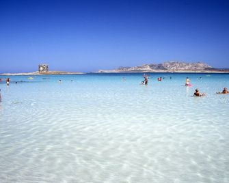 Cala Rosa Club Hotel - Stintino - Beach