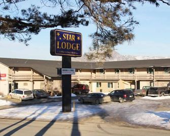 Star Lodge - קאמלופס - בניין