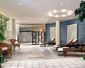 Wyndham Garden Hennigsdorf Berlin - Hennigsdorf - Patio