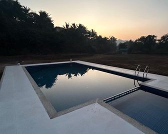Ayarkar Farm Resort - Murud - Pool