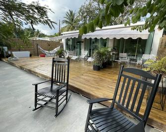 Villa Bosquemar @ El Cocal Beach. Couples Paradise - Yabucoa - Terasa