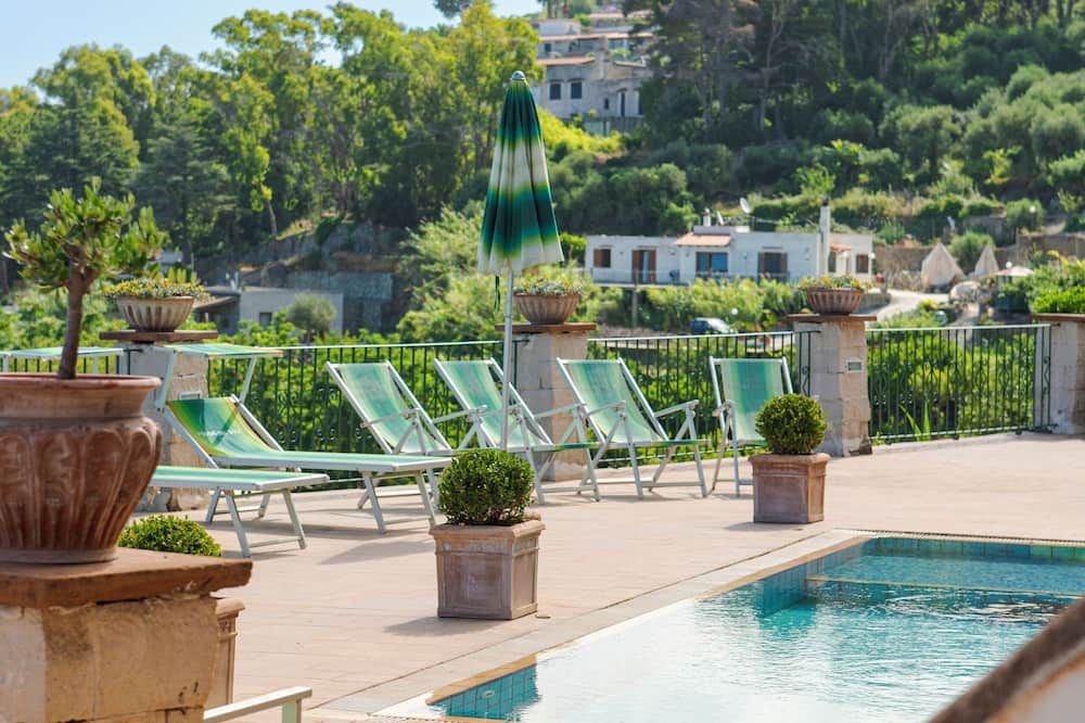 Hotel Poggio del Sole - פוריו - בריכה