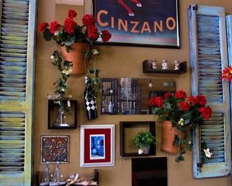 Rhodes Backpackers - Rodas