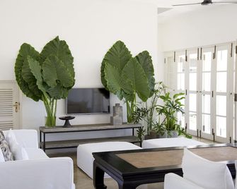 Arabella on Boossa - גאלה - סלון