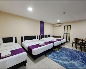 Biz Hotel - Batu Pahat - Ložnice