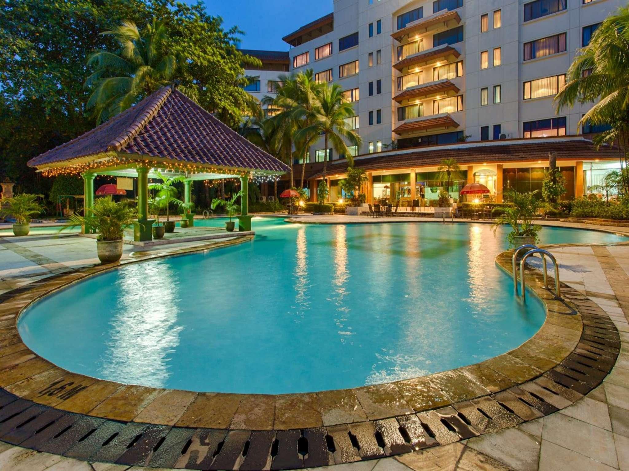 شاهد جايا ليبو سيكارانج