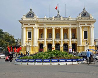 The Flower Boutique Hotel & Travel - Hanoi