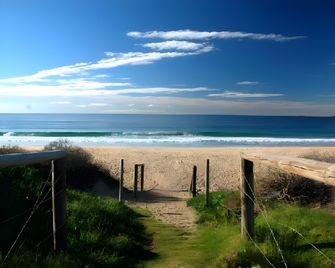 Sky Accommodation - Wollongong - Strand