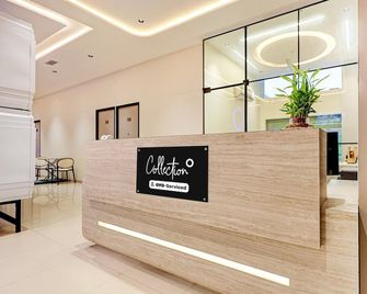 Classic Hotel Nano Pod - Surat - Front desk