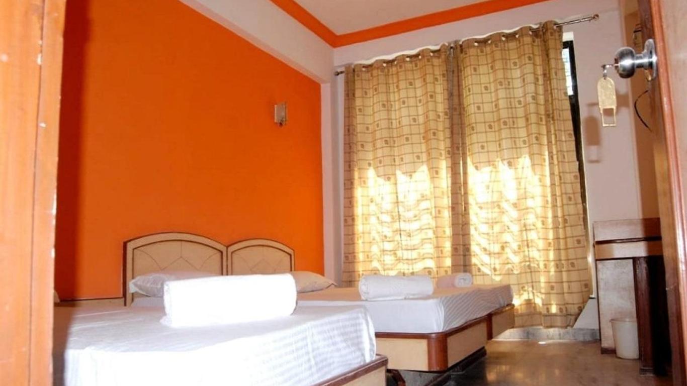 Hotel Indore Palace