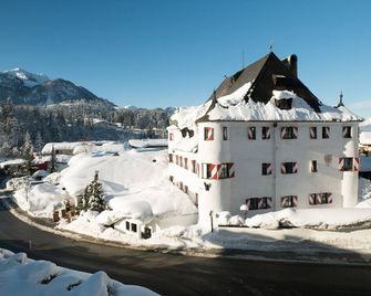 Family Hotel Schloss Rosenegg - Fieberbrunn