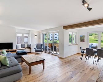 Ferienwohnung Kalvarienberg - Bad Tolz - Olohuone