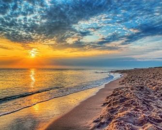 Oceanfront Beach House, Satellite Beach - Satellite Beach - Playa