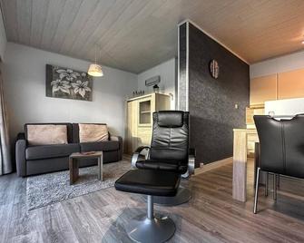 Amazing Apartment In De Haan With Wifi - De Haan - Soggiorno