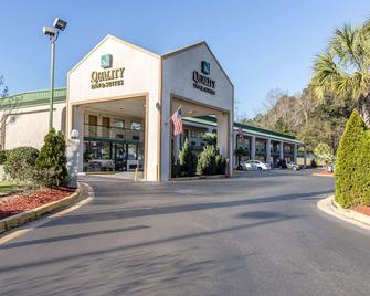 Quality Inn & Suites Macon North - Macon - Building