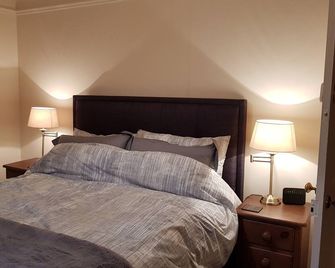 Pet Friendly S/Catering Holiday Cottage in Stainforth nr Settle, free wi-fi incl - Settle - Ložnice