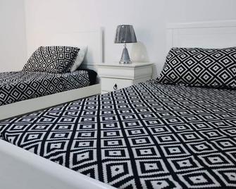 Appartement Oran 100m2 Tout Équipé - Oran - Bedroom