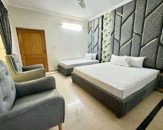 Sky Lodge Executive - Islamabad - Bedroom