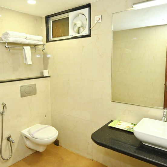 Hotel Simran- Raipur Junction image 1