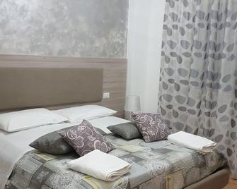 Beauty House - Reggio Calabria - Camera da letto