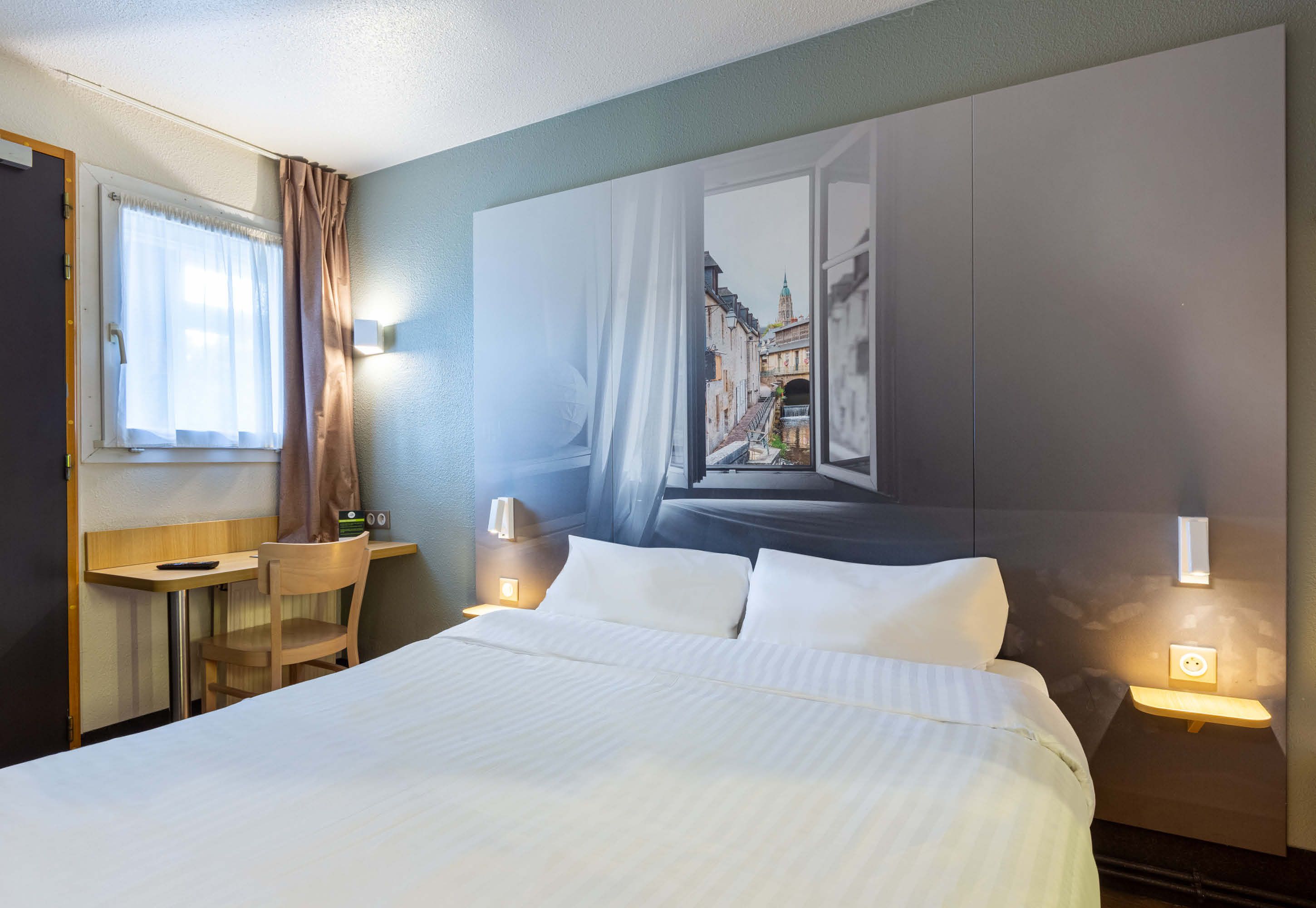 B&B HOTEL Chartres Le Forum - Le Coudray - Chambre