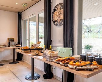 Kyriad Digne-Les-Bains - Digne-les-Bains - Buffet