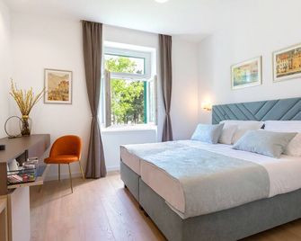 Green Park Luxury Rooms - Spalato - Camera da letto