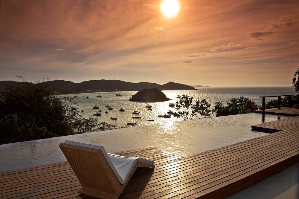 Abracadabra Boutique Hotel - בוזיוס - מרפסת