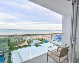 Worita Cove Hotel - Jomtien - Balkón