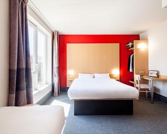 B&B HOTEL Paris Est Bobigny Université - Bobigny - Camera da letto