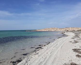 Dar Chick Yahia Ile De Djerba - Djerba Ajim - Pantai