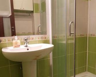 3 rooms Stefan cel mare - Bucharest