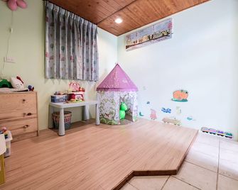 Starhome Cottage - Ren-ai Township - Makuuhuone